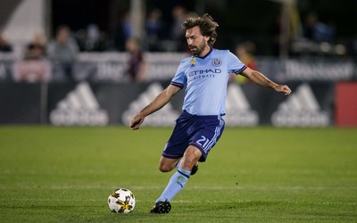 爱赢电竞精华-切尔西女足王朝基石是她