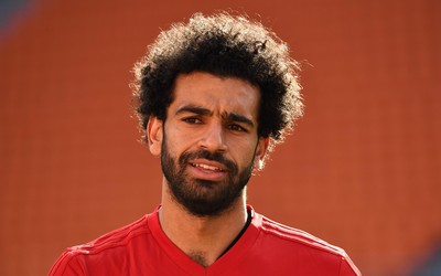 爱赢电竞动态-马修瑞安面对爆射将球托出横梁